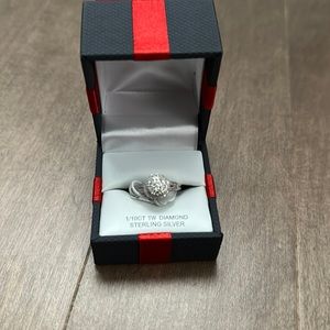 NWT Sterling Silver Size 7 ring